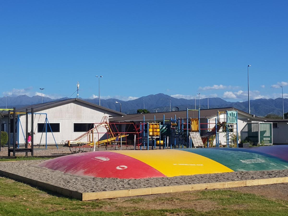 Levin Top 10 Holiday Park Экстерьер фото